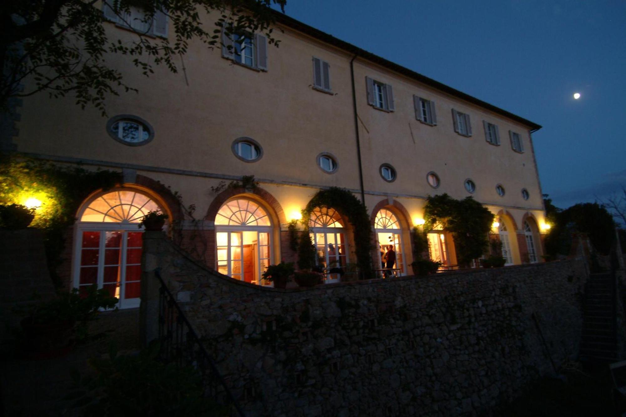 Villa Palagione Centro Interculturale Volterra Exterior photo